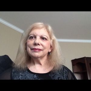 Meet your Posher, Vickie